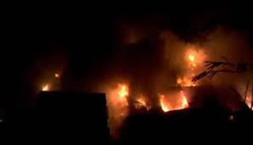Massive fire breaks out in slum area of Teur village in Kharar