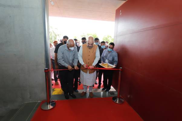 Inauguration of Civic Centre, newly constructed reading room at Bopal, Ahmedabad along with inauguration of AUDA’sRs. 374 crore