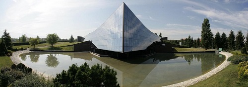 31102_Jubilant_image