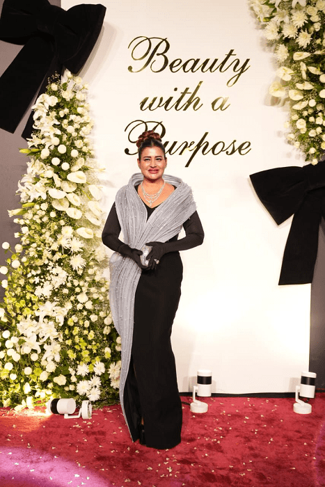 32137_Sudha_Reddy_72nd_Miss_World