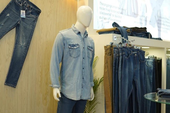 32884_Denim