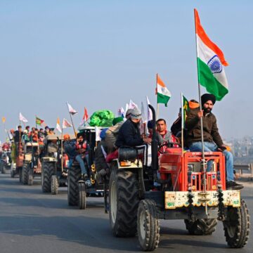 Farmers March to Delhi Live Updates – Clashes with Police as Barricades Breached Farmers March to Delhi Live Updates – Clashes with Police as Barricades Breached