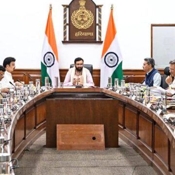 मुख्यमंत्री ने राज्य में निर्माणाधीन बड़ी विकास परियोजनाओं की समीक्षा की, विभागों को कार्यों में तेजी लाने के निर्देश दिए