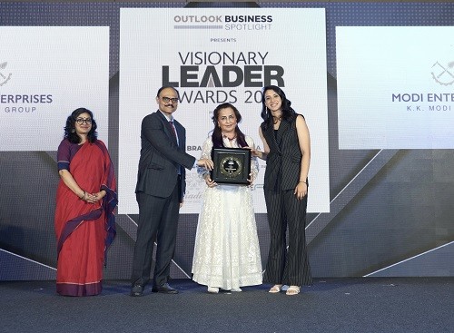 Bina Modi Honoured with “Most Inspiring Woman In Business” Award at the Outlook Business Spotlight Visionary Leader Awards 2023 Bina Modi Honoured with “Most Inspiring Woman In Business” Award at the Outlook Business Spotlight Visionary Leader Awards 2023