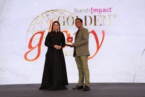 Dipankar Fincap Investment Bags Brands Impact Golden Glory Award 2023 Dipankar Fincap Investment Bags Brands Impact Golden Glory Award 2023