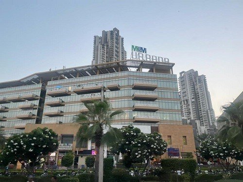 M3M to Deliver Six Projects in FY24′ with 6.5 Million Sq. ft. Space and Construction Cost of Rs. 3250 Crore M3M to Deliver Six Projects in FY24′ with 6.5 Million Sq. ft. Space and Construction Cost of Rs. 3250 Crore