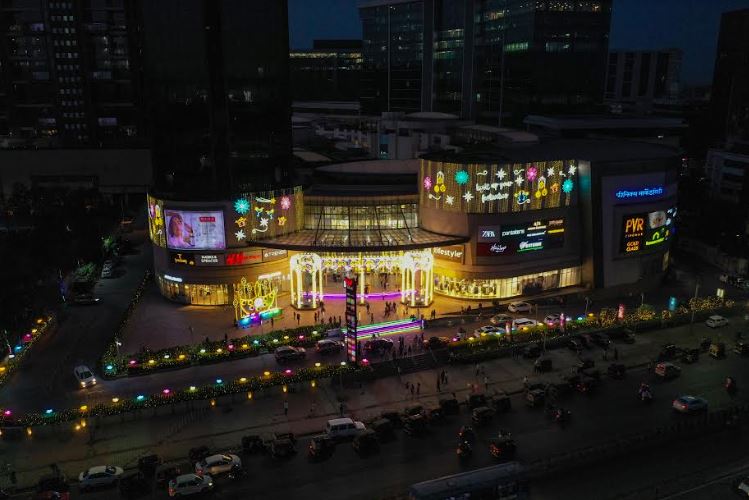 Phoenix Marketcity, Pune Diwali Decor Unveiling by Esha Deol to welcome the festivities Phoenix Marketcity, Pune Diwali Decor Unveiling by Esha Deol to welcome the festivities