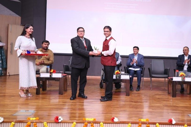Ashok Goel’ Library at Rishihood University Hosts International Conference Addressing IP Rights in the AI Era: Modern Challenges for Innovative Library Services Ashok Goel’ Library at Rishihood University Hosts International Conference Addressing IP Rights in the AI Era: Modern Challenges for Innovative Library Services