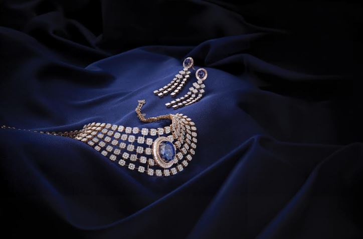 Malabar Gold & Diamonds Unveils ‘Mine Diamond Festival’ Across Stores; Offers Exclusive Discounts on Diamond Jewellery Malabar Gold & Diamonds Unveils ‘Mine Diamond Festival’ Across Stores; Offers Exclusive Discounts on Diamond Jewellery