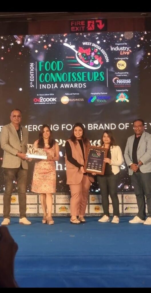 Pahari Roots Crowned ‘Best Emerging Brand of the Year’ at the Food Connoisseurs India Convention – West Edition 2024 Pahari Roots Crowned ‘Best Emerging Brand of the Year’ at the Food Connoisseurs India Convention – West Edition 2024