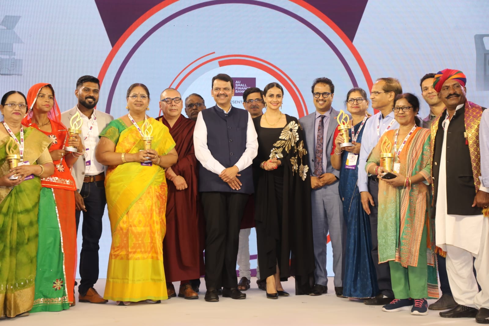 Celebrating Unsung Heroes: AU Small Finance Bank’s ‘Badlaav Humse Hai’ in association with Network18 Honor Changemakers at Season 2 Grand Finale Celebrating Unsung Heroes: AU Small Finance Bank’s ‘Badlaav Humse Hai’ in association with Network18 Honor Changemakers at Season 2 Grand Finale
