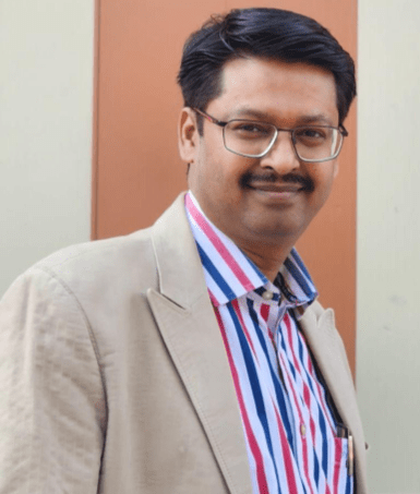 Porter Buddy, A New AI Enabled Tool to Help Coolies, Travelers and Indian Railways, an IPR of Siddharth Gupta incubated by 3EA Porter Buddy, A New AI Enabled Tool to Help Coolies, Travelers and Indian Railways, an IPR of Siddharth Gupta incubated by 3EA