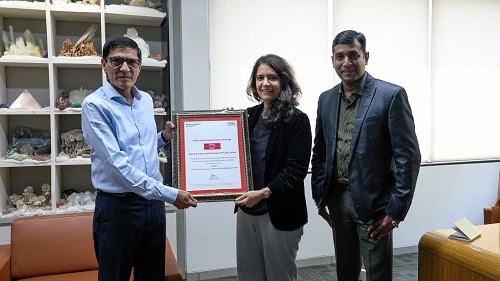 Rohan Builders Maintains CRISIL DA2+ Grading for 14 Consecutive Years, Demonstrating Financial Stability and Operational Excellence Rohan Builders Maintains CRISIL DA2+ Grading for 14 Consecutive Years, Demonstrating Financial Stability and Operational Excellence