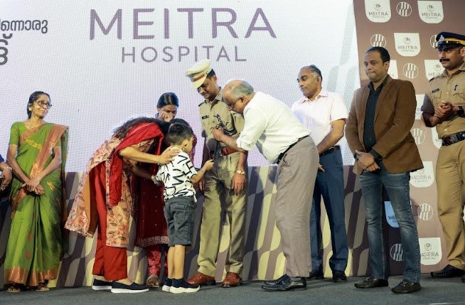 No Change of Heart: How Meitra Hospital and an Ordinary Family Saved a Human being and Humanity No Change of Heart: How Meitra Hospital and an Ordinary Family Saved a Human being and Humanity