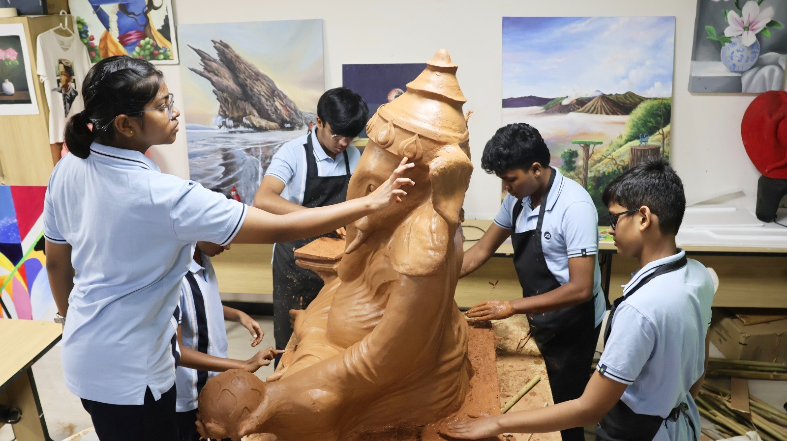 JIRS Students Create Stunning Eco-Friendly Ganesha Idol for Ganesh Chaturthi JIRS Students Create Stunning Eco-Friendly Ganesha Idol for Ganesh Chaturthi