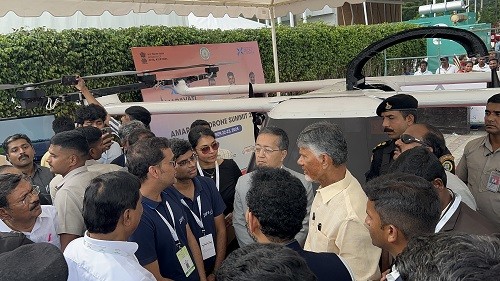 BluJ Aero’s Hydrogen Electric Aircraft Lauded by Civil Aviation Minister and Andhra Pradesh Chief Minister at Amaravati Drone Summit 2024 BluJ Aero’s Hydrogen Electric Aircraft Lauded by Civil Aviation Minister and Andhra Pradesh Chief Minister at Amaravati Drone Summit 2024
