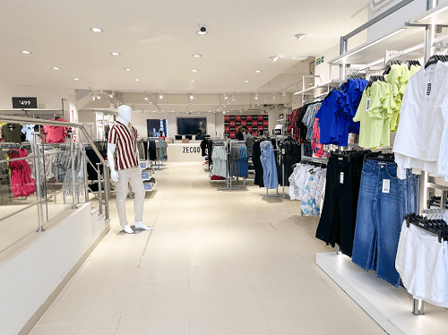 Siyaram’s Launches ZECODE: The New Fashion Destination for GenZ Siyaram’s Launches ZECODE: The New Fashion Destination for GenZ