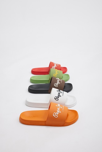 Pepe Jeans London Launches Sliders this Spring Summer ’25 Sliders: A Fusion of Style and Everyday Comfort Pepe Jeans London Launches Sliders this Spring Summer ’25 Sliders: A Fusion of Style and Everyday Comfort