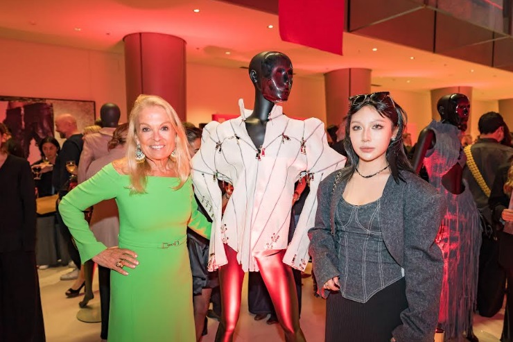 Real Leather. Stay Different. International Student Design Competition 2025 Is Open for Entries Real Leather. Stay Different. International Student Design Competition 2025 Is Open for Entries