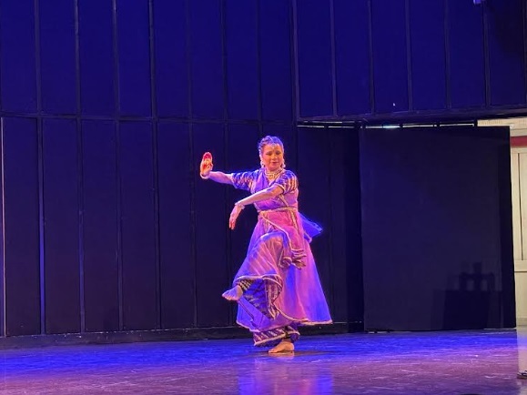 Mamta Farsaiya’s Captivating Kathak Debut Marks ‘Manch Pravesh’ Celebration in Delhi