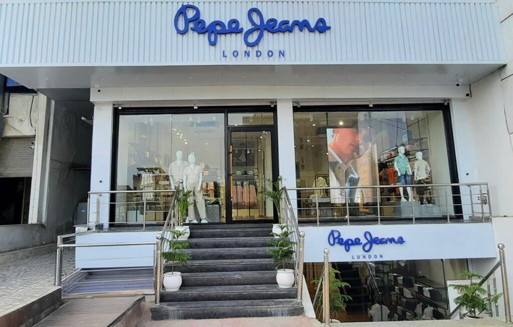Pepe Jeans Powers up in Jaipur with its Biggest Indian Store Yet Pepe Jeans Powers up in Jaipur with its Biggest Indian Store Yet