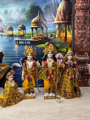 Divine Arrival After Twenty Years of Waiting: Lord Sri Ram, Lakshman, Sita, and Hanuman Ji Grace New Navadvip Dham Divine Arrival After Twenty Years of Waiting: Lord Sri Ram, Lakshman, Sita, and Hanuman Ji Grace New Navadvip Dham