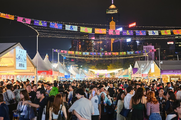 Hong Kong: A Melange of Michelin-Starred Experiences, Food Festivals & Casual Dining Hong Kong: A Melange of Michelin-Starred Experiences, Food Festivals & Casual Dining