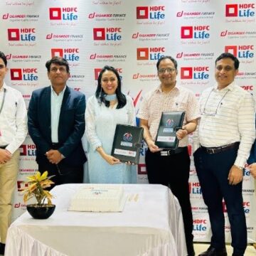 HDFC Life and Digamber Capfin Ltd. Collaborate to Cover Micro Loans and Make Life Insurance Accessible for All