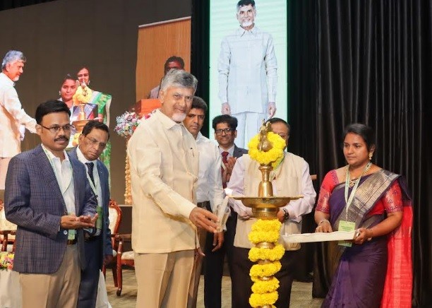 “Andhra Pradesh to be a Green Hydrogen Valley” – Declared Honourable CM Sri Chandrababu Naidu at the Green Hydrogen Summit 2025, SRM AP “Andhra Pradesh to be a Green Hydrogen Valley” – Declared Honourable CM Sri Chandrababu Naidu at the Green Hydrogen Summit 2025, SRM AP