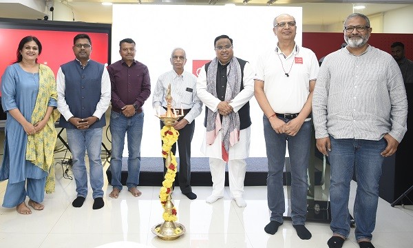CamCom Celebrates 8th Anniversary with the Launch of AI& – World’s First Large Vision Model for Surface-agnostic Defect and Damage Assessments CamCom Celebrates 8th Anniversary with the Launch of AI& – World’s First Large Vision Model for Surface-agnostic Defect and Damage Assessments