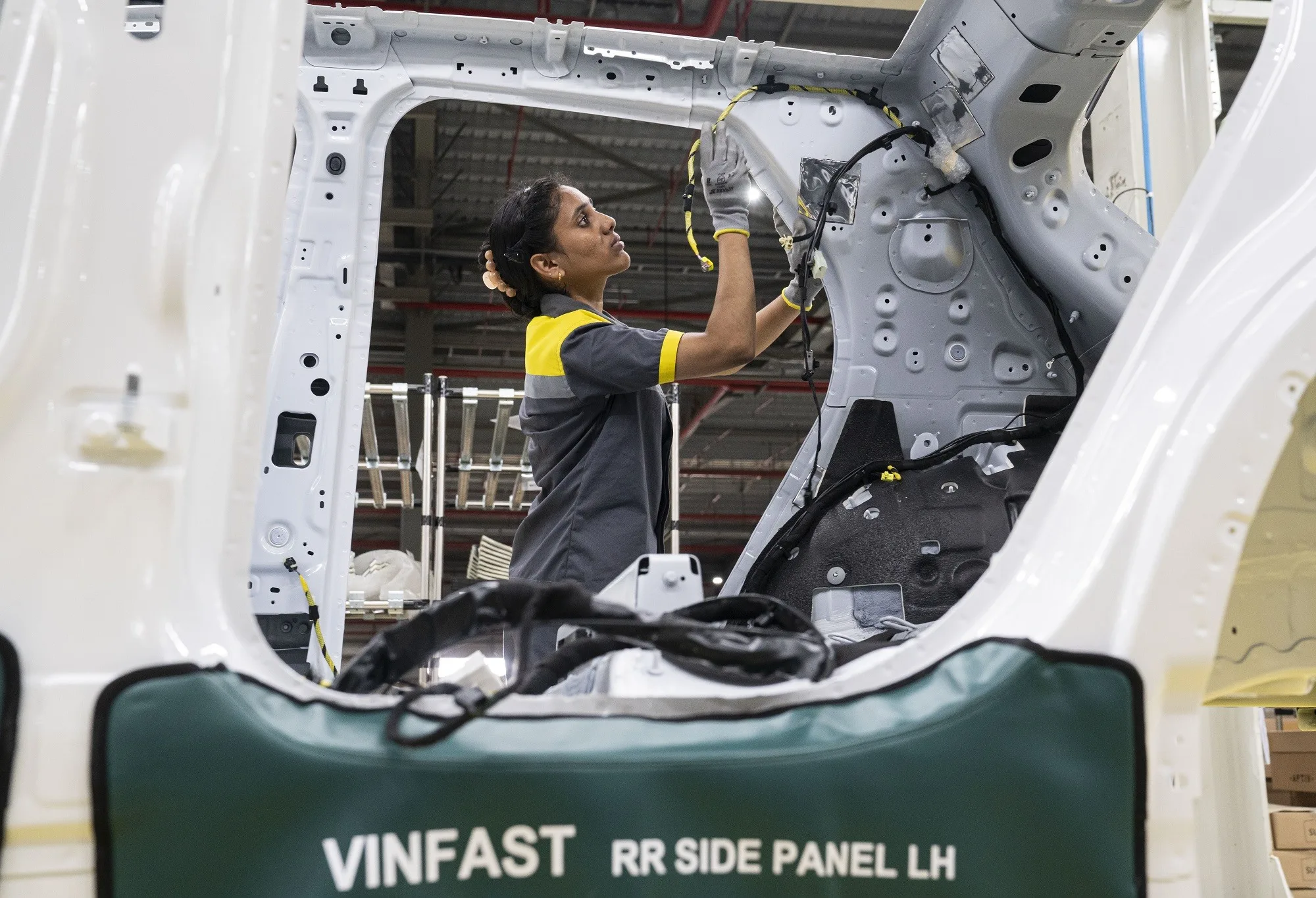 A Conglomerate's Strategy to Keep Vietnam's Growth in Its Own Hands A Conglomerate's Strategy to Keep Vietnam's Growth in Its Own Hands