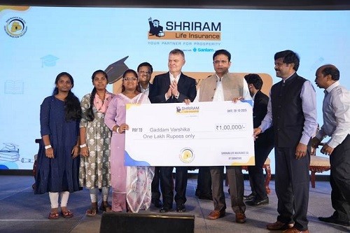 Shriram Life Awards Scholarships to Govt School toppers from All Constituencies of Telangana Shriram Life Awards Scholarships to Govt School toppers from All Constituencies of Telangana