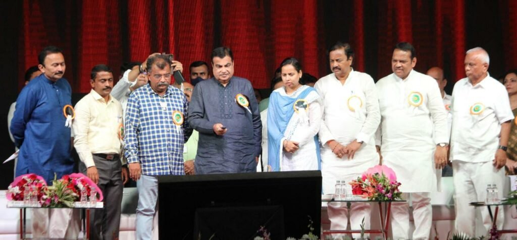 Union Minister Nitin Gadkari dedicates and inaugurates five National Highway projects worth Rs. 4,135.91 crore at Panvel, Mumbai Union Minister Nitin Gadkari dedicates and inaugurates five National Highway projects worth Rs. 4,135.91 crore at Panvel, Mumbai