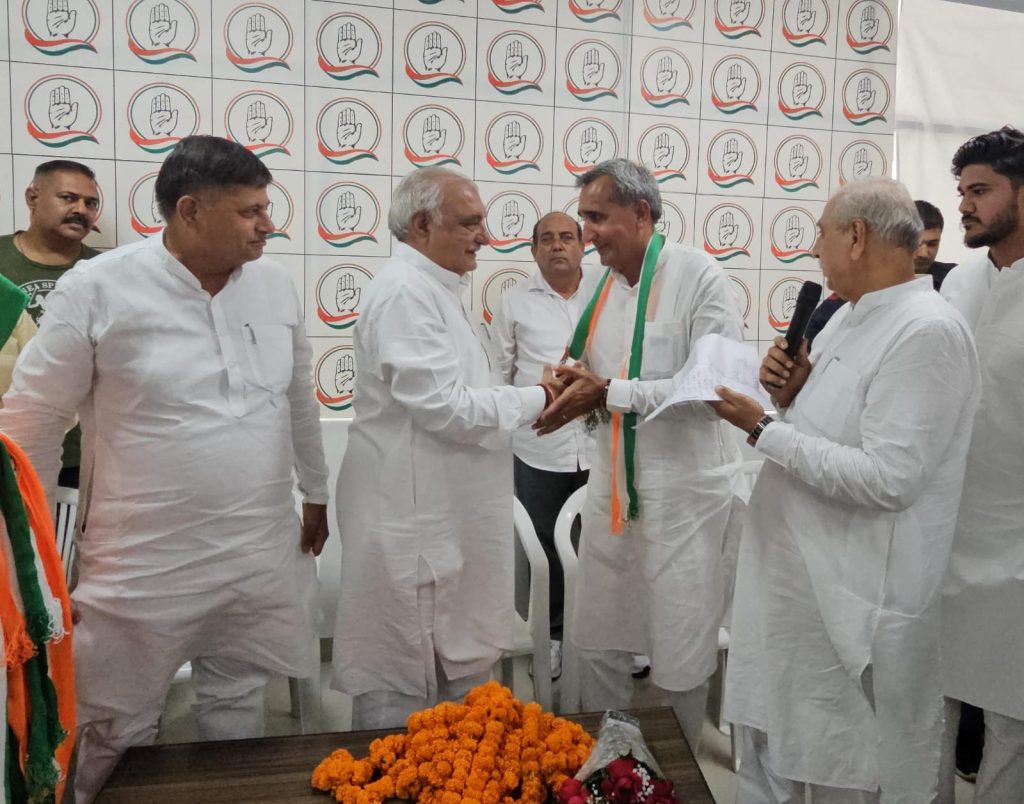 जेजेपी के 10 से ज्यादा पदाधिकारियों ने ज्वाइन की कांग्रेस – भूपेंद्र सिंह हुड्डा |