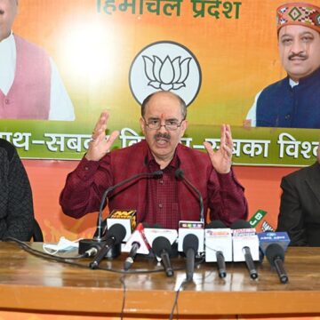 Congress governed by anti national elements : Ganesh Dutt