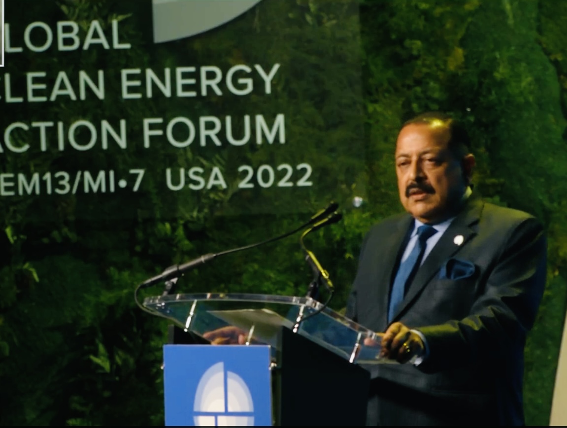 The Minister addresses the Main Stage Summit Event on “International Collaboration to Accelerate the Clean Energy Transition” and side event on “India Clean Energy Showcase at Pittsburgh The Minister addresses the Main Stage Summit Event on “International Collaboration to Accelerate the Clean Energy Transition” and side event on “India Clean Energy Showcase at Pittsburgh