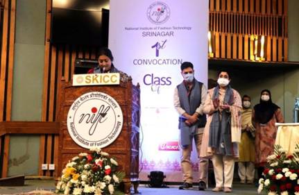 Union Textiles Minister Smt Smriti Zubin Irani presides over first convocation of NIFT Srinagar Union Textiles Minister Smt Smriti Zubin Irani presides over first convocation of NIFT Srinagar