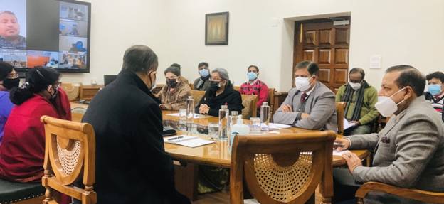Union Minister Dr Jitendra Singh reaches out to employees “Working From home” Union Minister Dr Jitendra Singh reaches out to employees “Working From home”