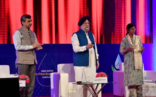 Shri Hardeep Singh Puri launches ‘India Water Pitch-Pilot-Scale Start-up Challenge’ under AMRUT 2.0 Shri Hardeep Singh Puri launches ‘India Water Pitch-Pilot-Scale Start-up Challenge’ under AMRUT 2.0