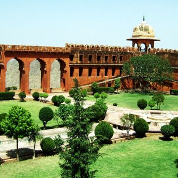 Jaigarh Fort Mysteries: The treasure curse that led to fall of Gandhi family Jaigarh Fort Mysteries: The treasure curse that led to fall of Gandhi family