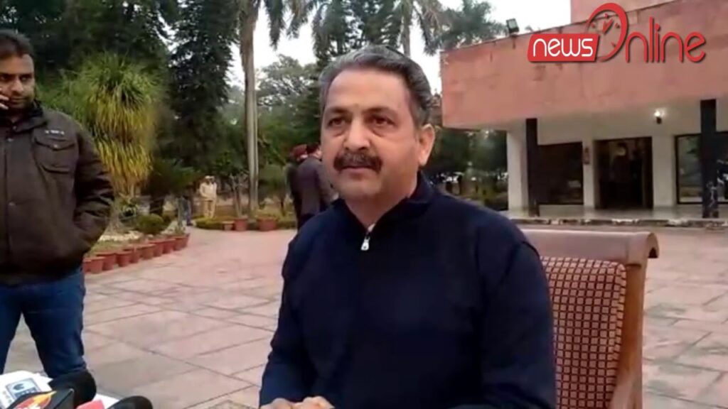 पंजाब कैबिनेट की बैठक की जानकारी देते हुए शिक्षा मंत्री विजय इंदर सिंगला
